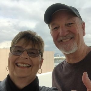 Meet your Posher, Dana